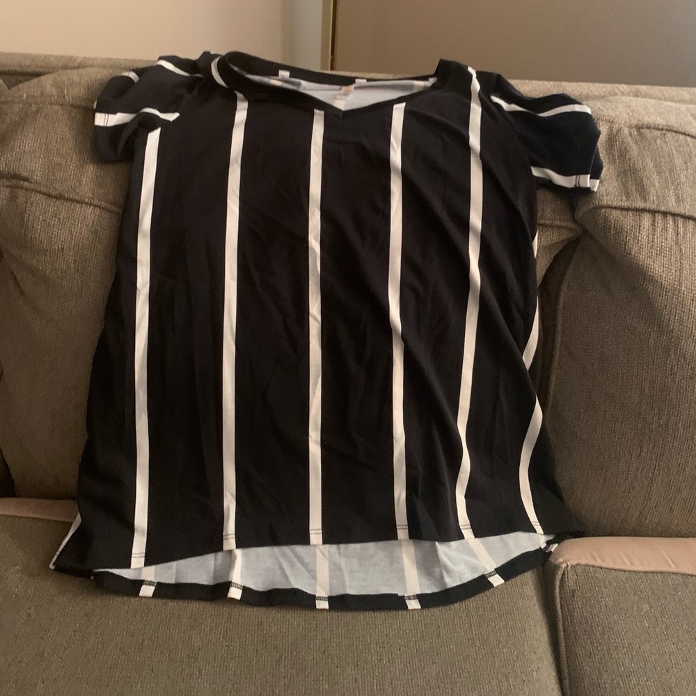 Black and white christy t size large